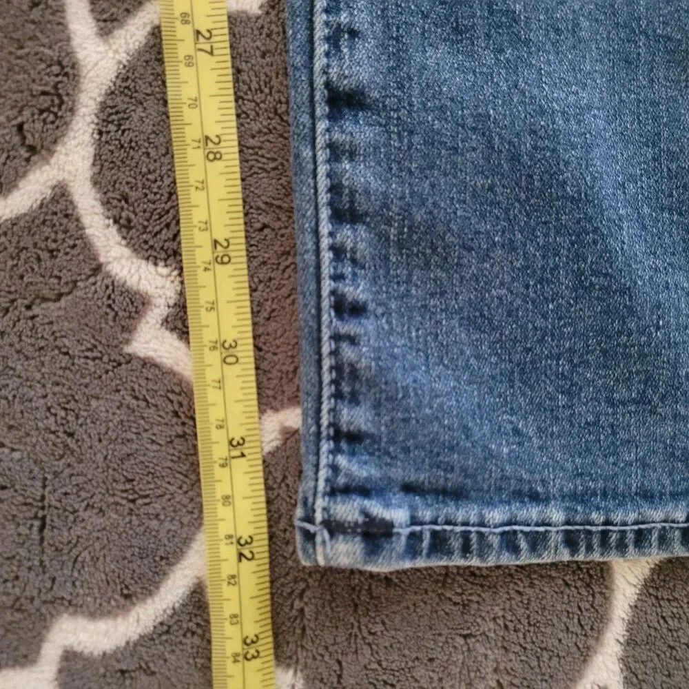True Religion Ricky Relaxed Straight Mens Jeans Size 32 33W x 32L Medium Wash